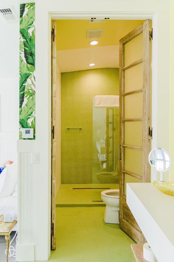 King Suite interior